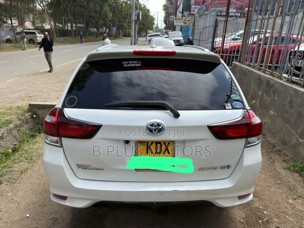 Toyota Corolla Fielder 1.5 Hybrid FWD 2019 White