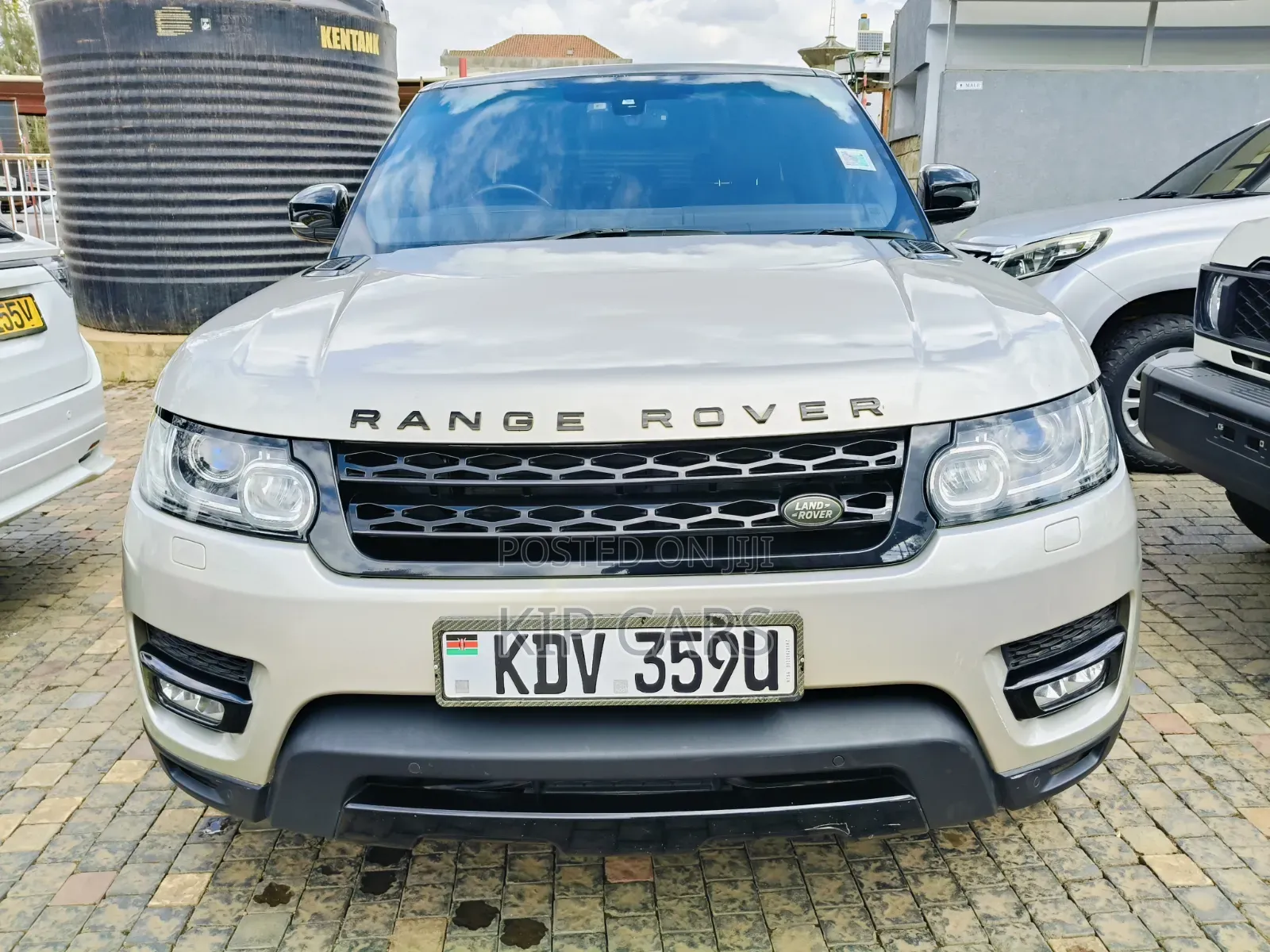 Land Rover Range Rover Sport HSE Td6 4x4 (3.0L 6cyl 8A) 2016 Gold