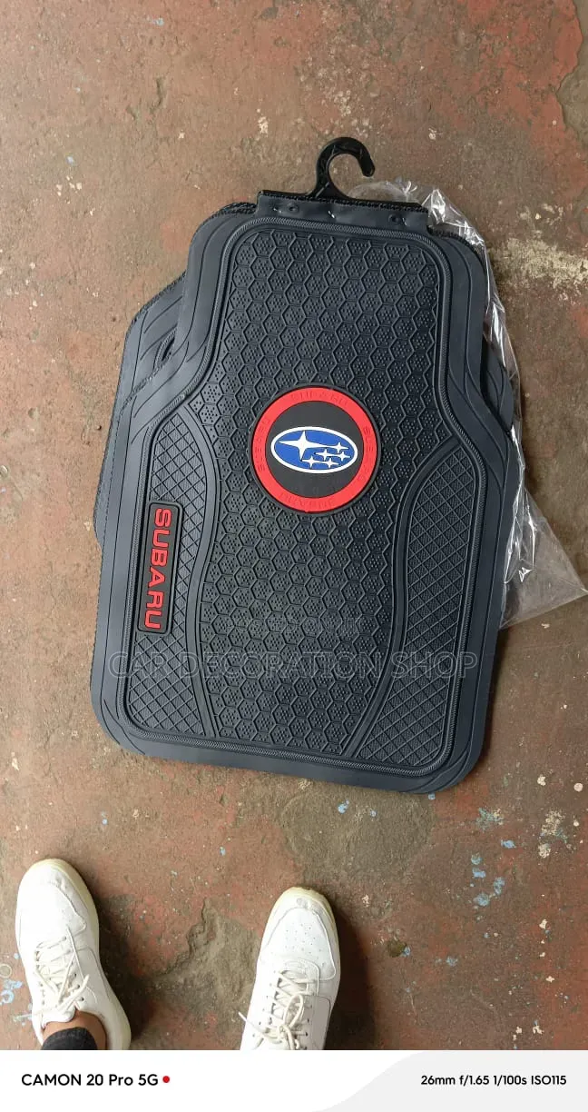 Subaru 5pc Floor Mats Covers Front&rear Passenger Footwells