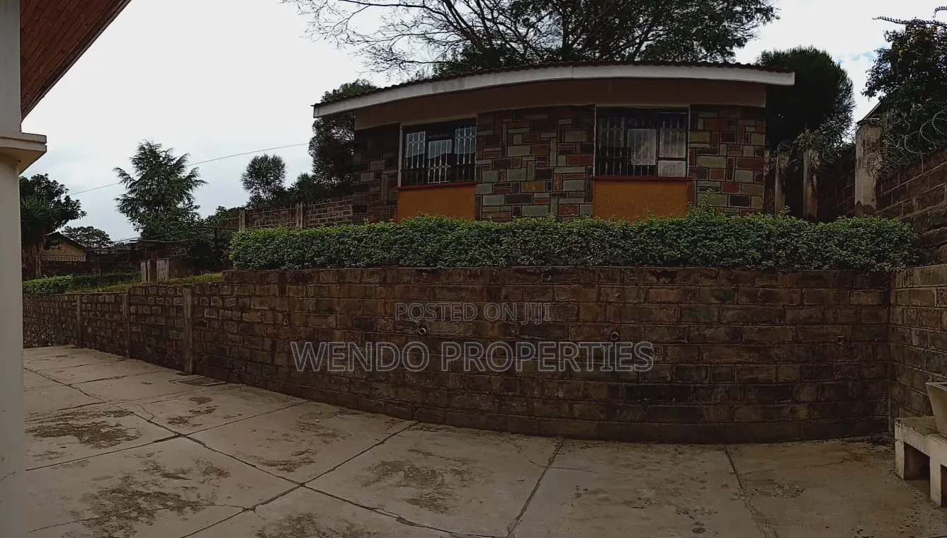 6bdrm Villa in Milimani Estate for sale