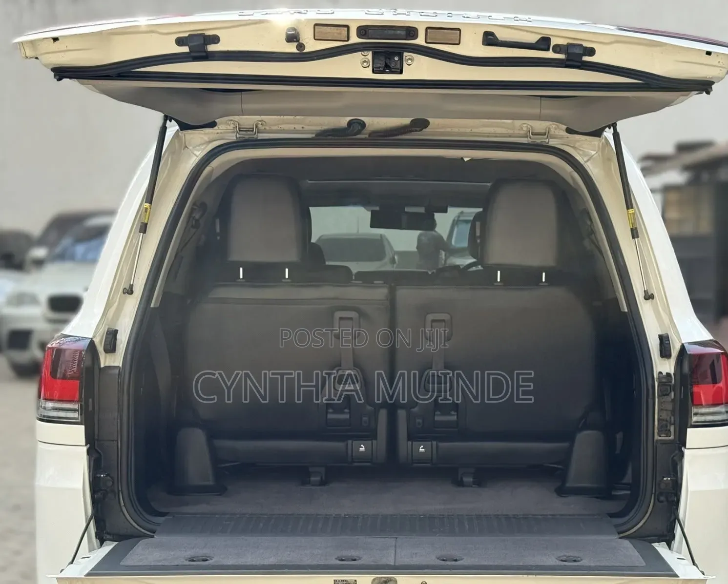 Toyota Land Cruiser Prado 2014 White