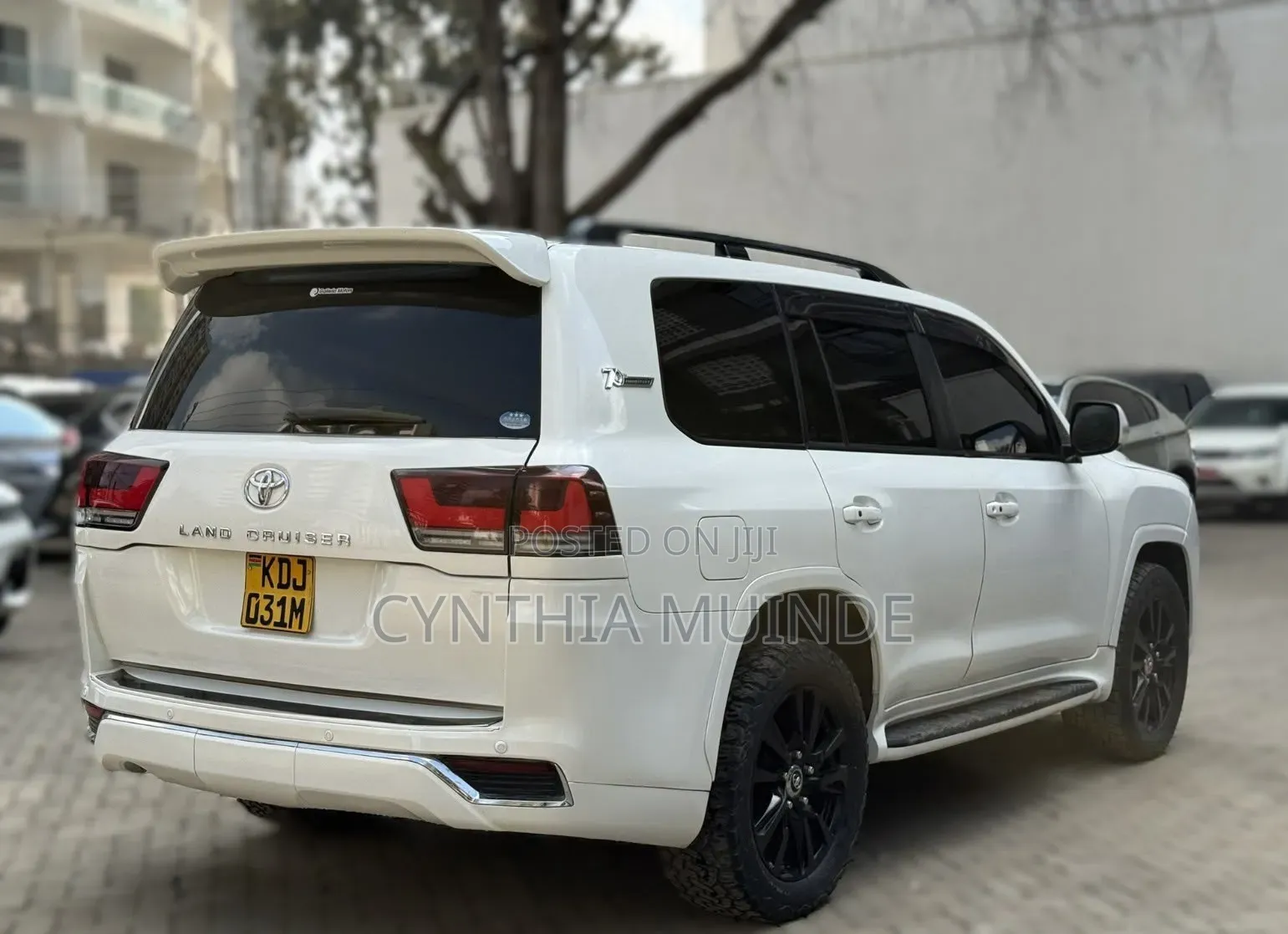 Toyota Land Cruiser Prado 2014 White