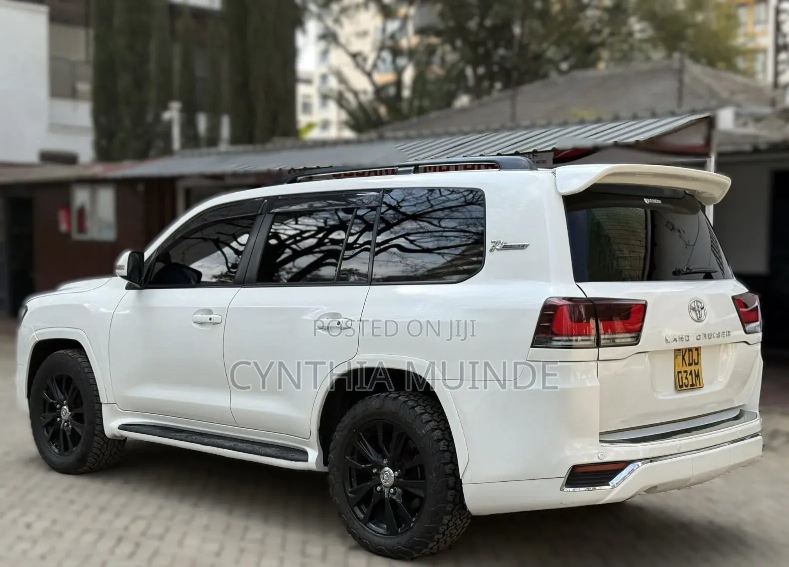 Toyota Land Cruiser Prado 2014 White