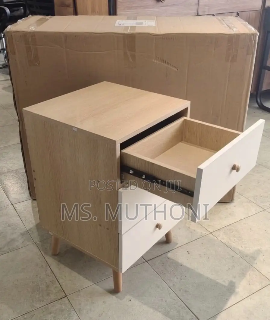 3 Drawer La Bella "Anya" Oak Bedside Table (DIY)