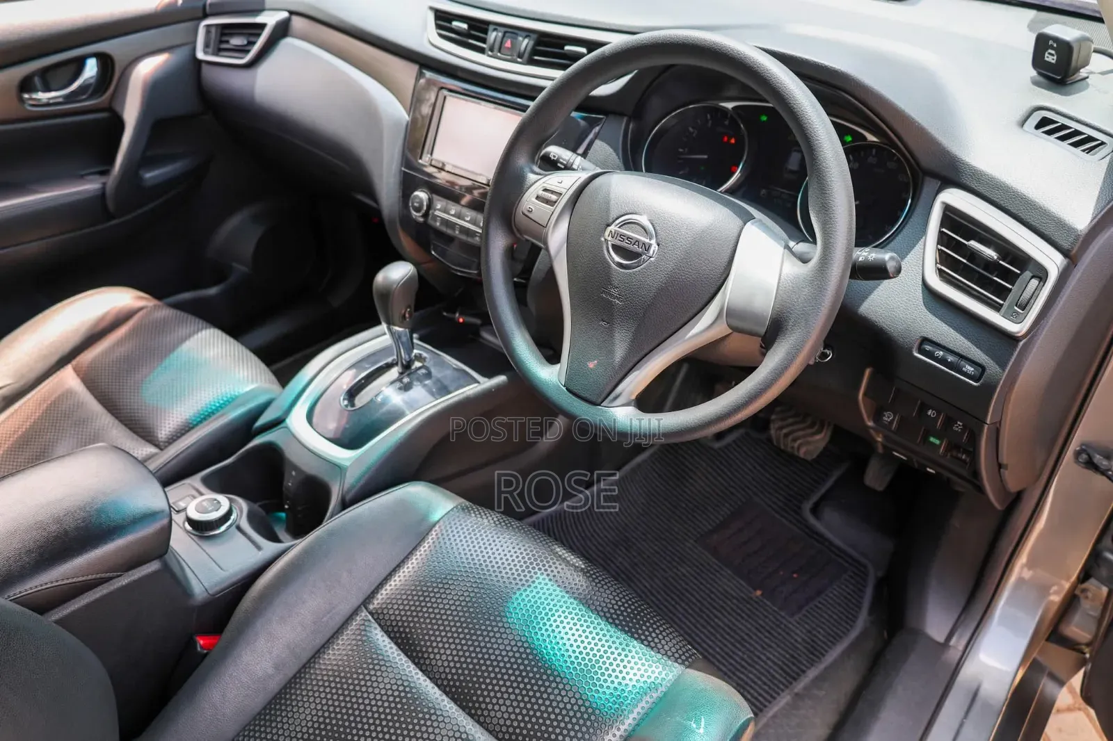 Nissan X-Trail 2012 Gray