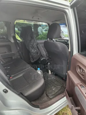 Toyota Porte 1.5 FWD 2017 Silver