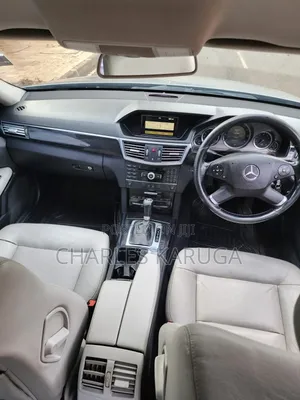 Mercedes-Benz E200 2009 Silver