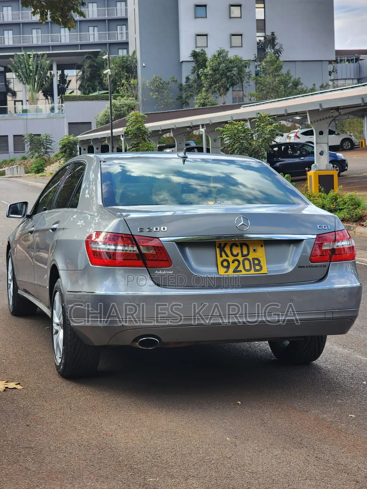 Mercedes-Benz E200 2009 Silver