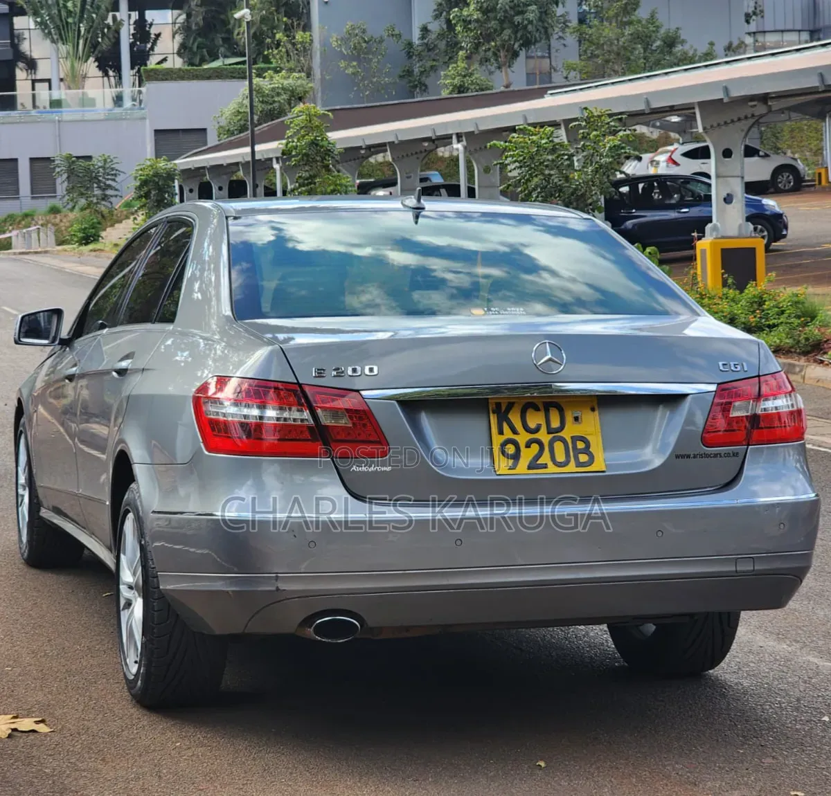 Mercedes-Benz E200 2009 Silver