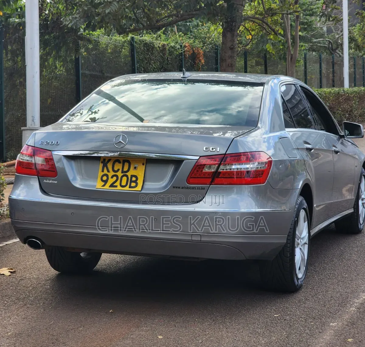 Mercedes-Benz E200 2009 Silver