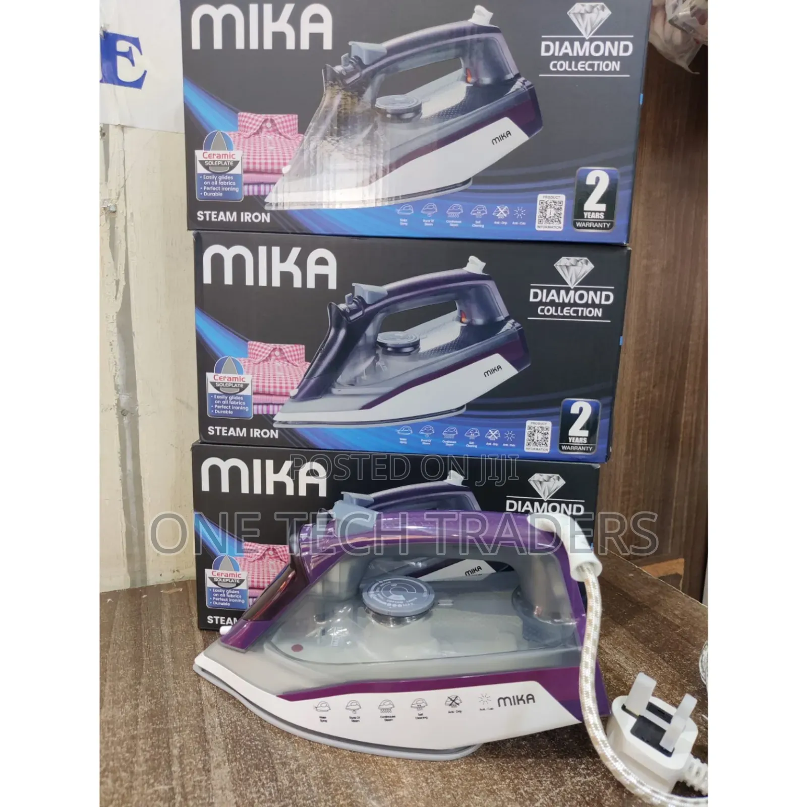 Mika Steam Iron, Ceramic Soleplate 2400W