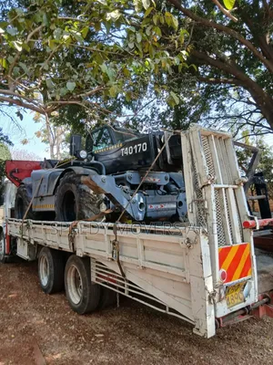 Low-Bed ; Mguukumii Available for Logistics