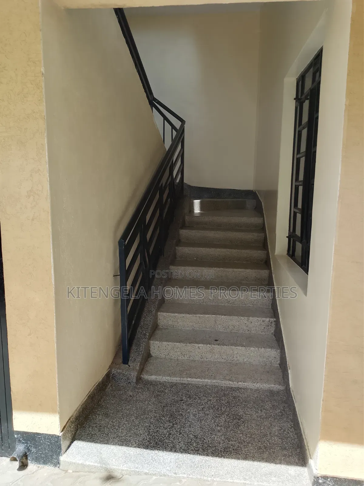 3bdrm Block of Flats in Utumishi, Kitengela for rent