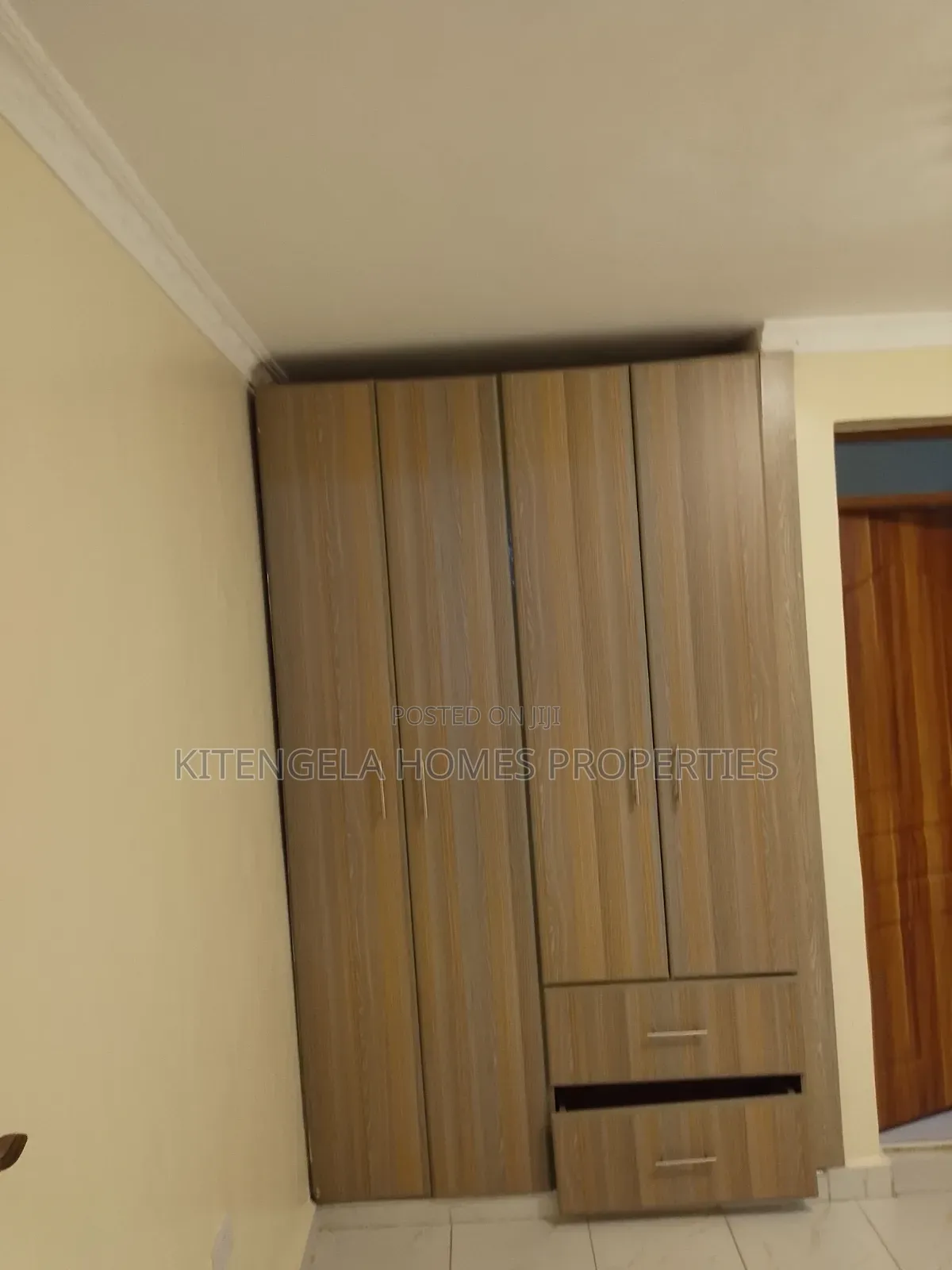 3bdrm Block of Flats in Utumishi, Kitengela for rent