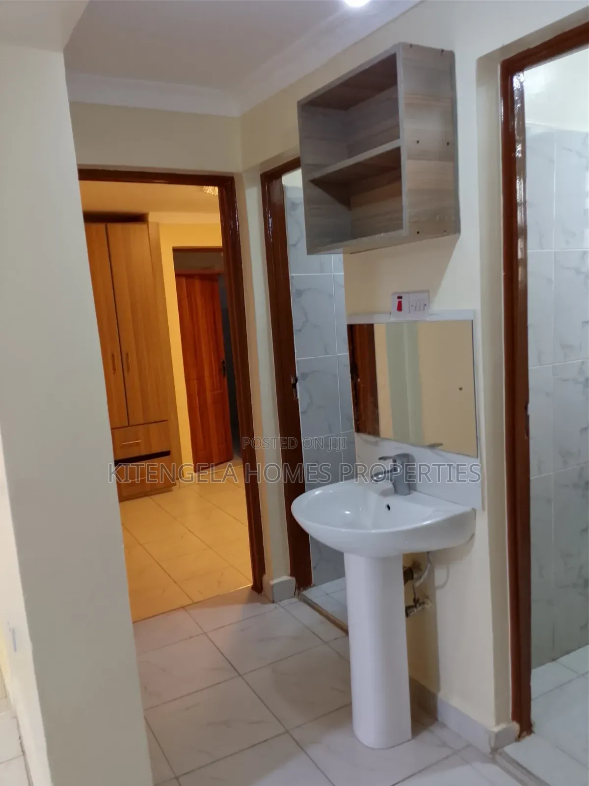 3bdrm Block of Flats in Utumishi, Kitengela for rent