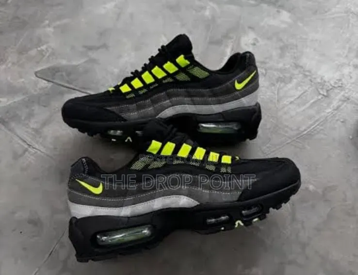Nike Airmax 95 Iconic Layered Sneaker