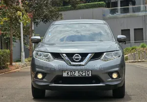Nissan X-Trail 2015 Gray