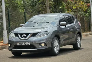 Nissan X-Trail 2015 Gray