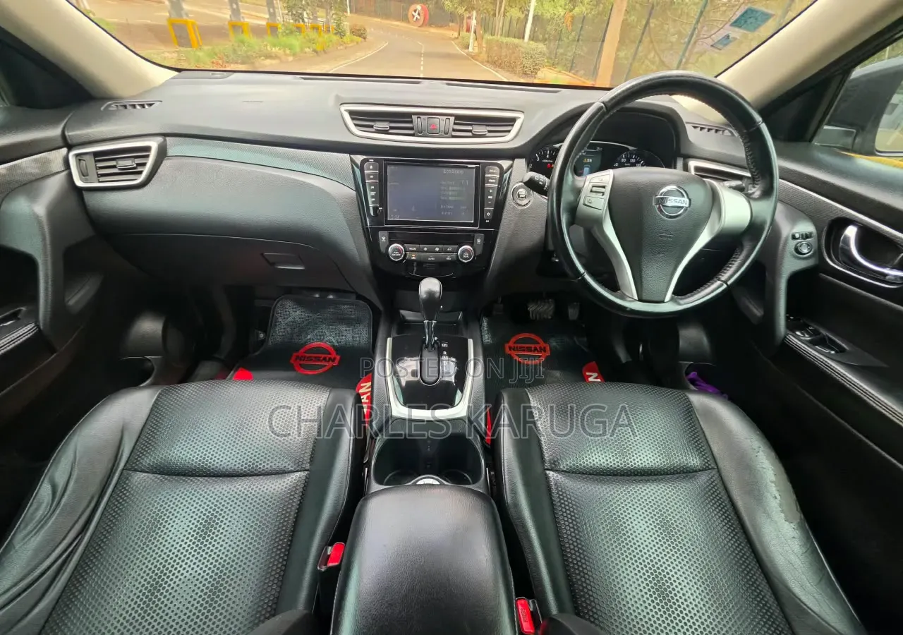 Nissan X-Trail 2015 Gray