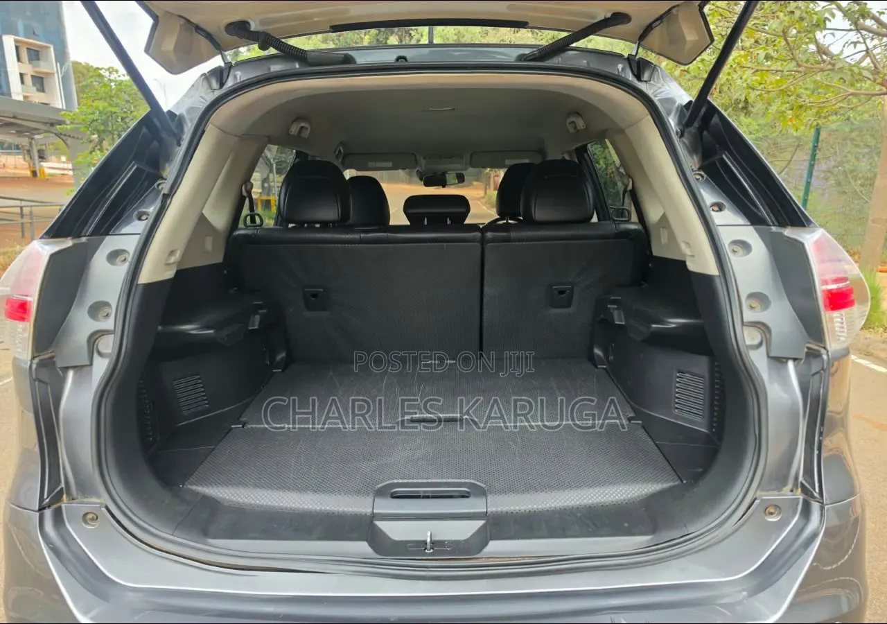 Nissan X-Trail 2015 Gray