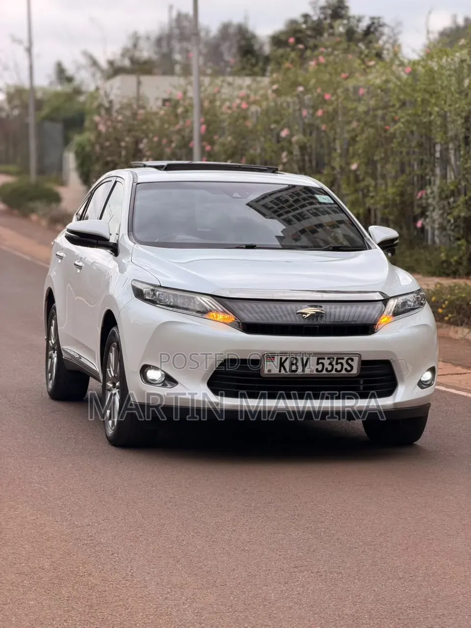 Toyota Harrier 2014 White