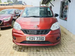 Toyota Passo 1.0 FWD 2018 Maroon