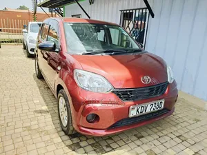 Toyota Passo 1.0 FWD 2018 Maroon