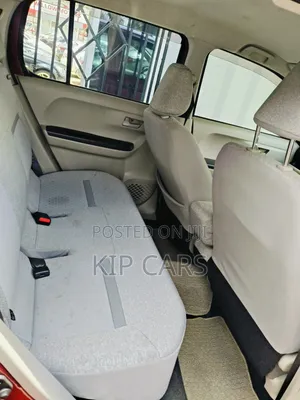 Toyota Passo 1.0 FWD 2018 Maroon