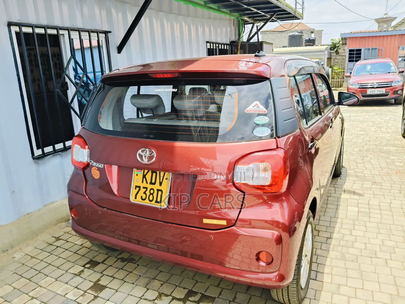 Toyota Passo 1.0 FWD 2018 Maroon