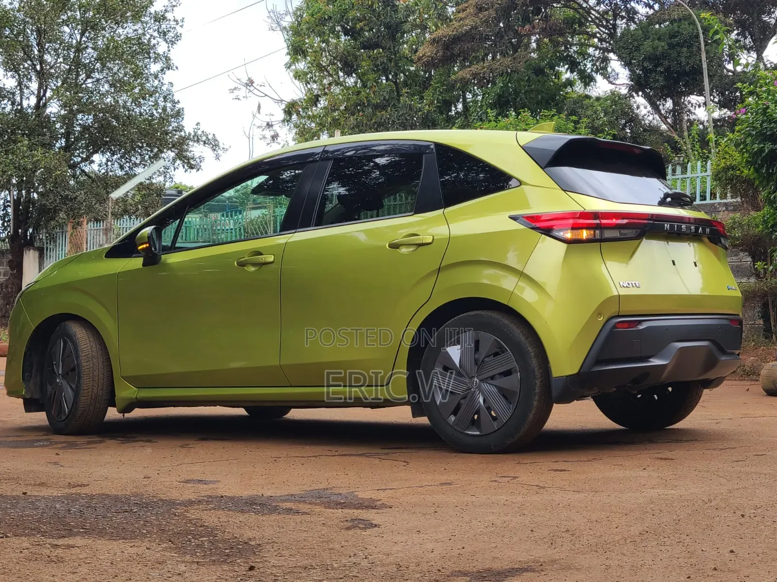 Nissan Note 1.2 Hybrid 2022 Green