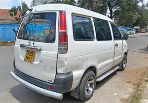 Toyota TownAce 2006 White