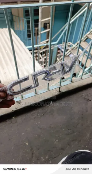 Rear Tailgate CR_V Polished Chrome Nameplate Badge