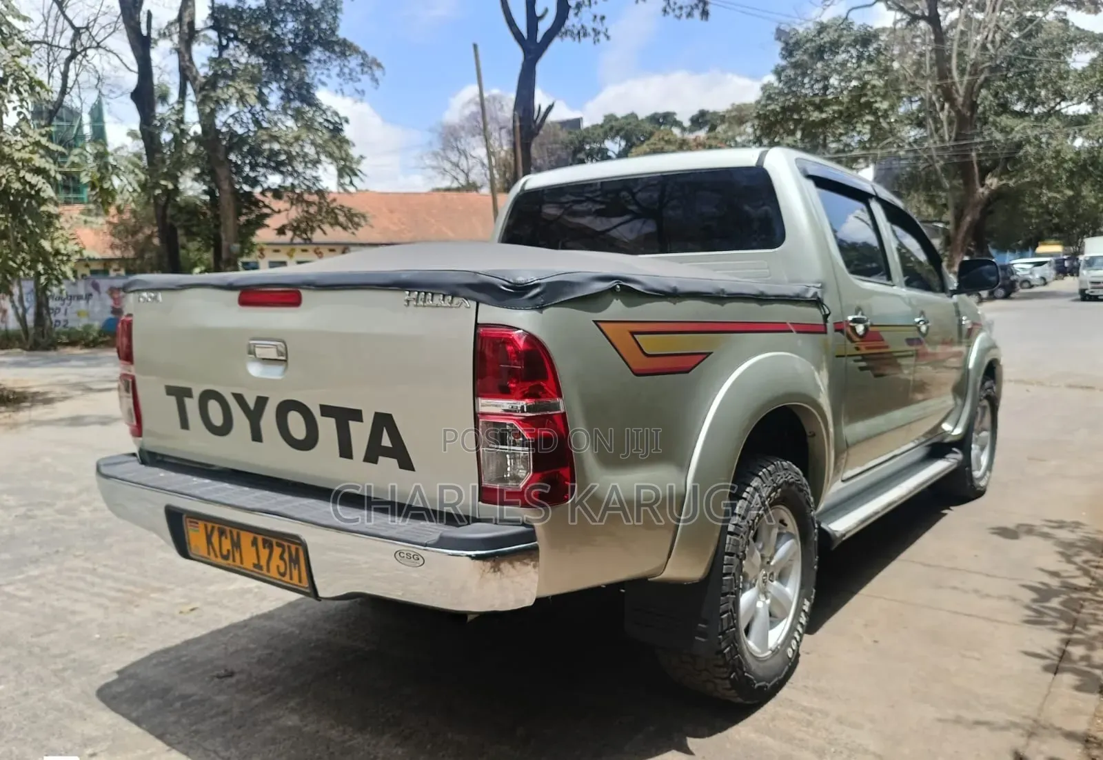 Toyota Hilux 2010 Silver