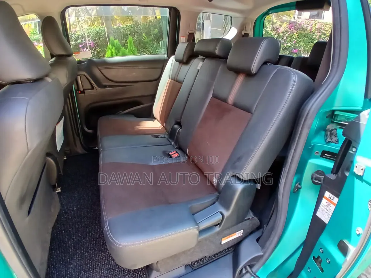Toyota Sienta 2019 Green