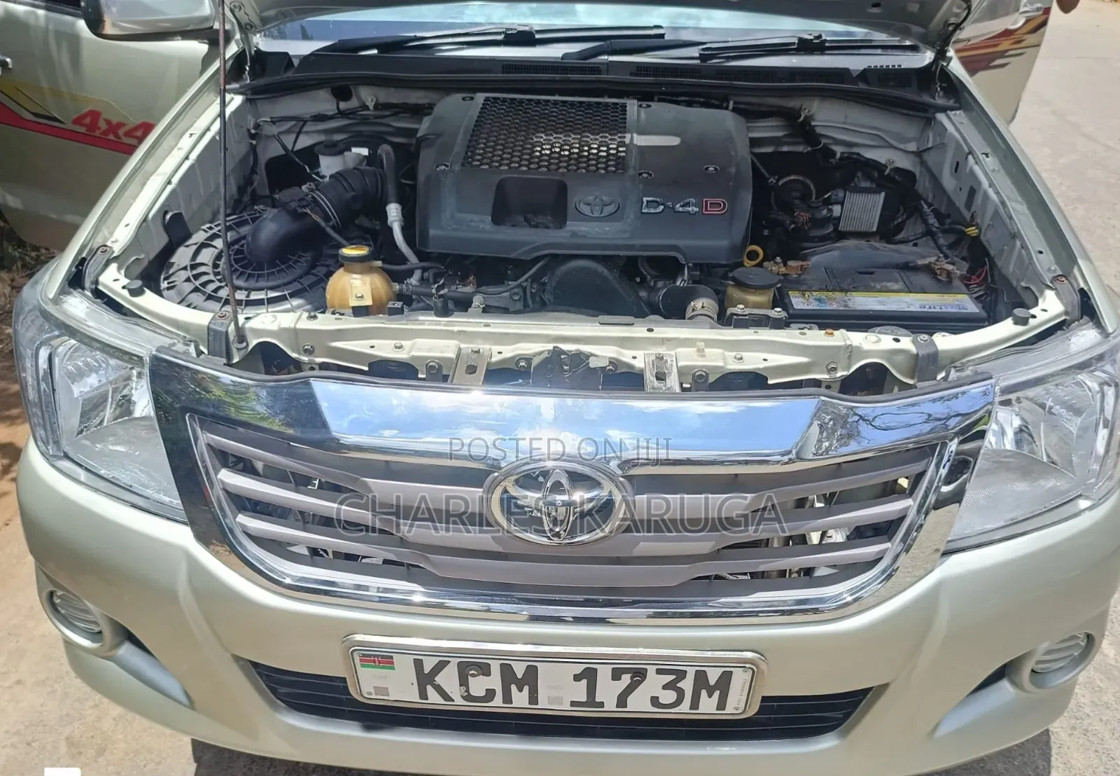 Toyota Hilux 2010 Silver