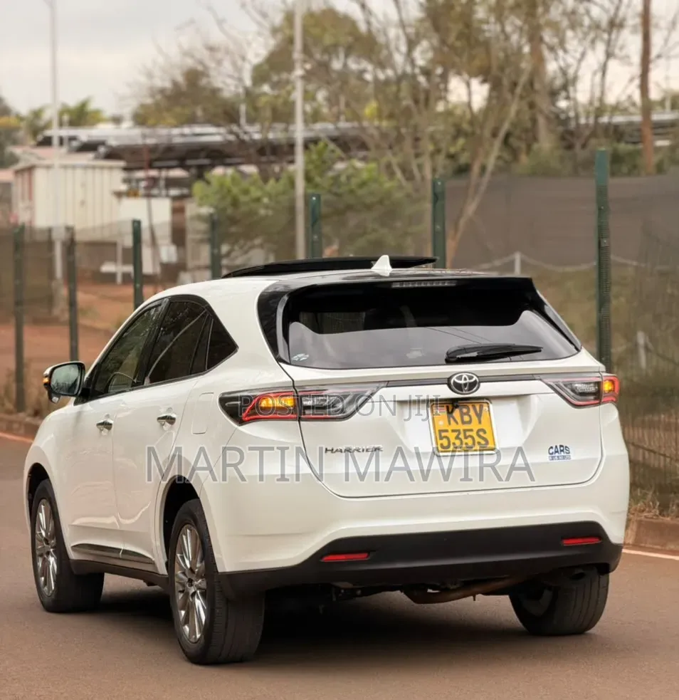 Toyota Harrier 2014 White