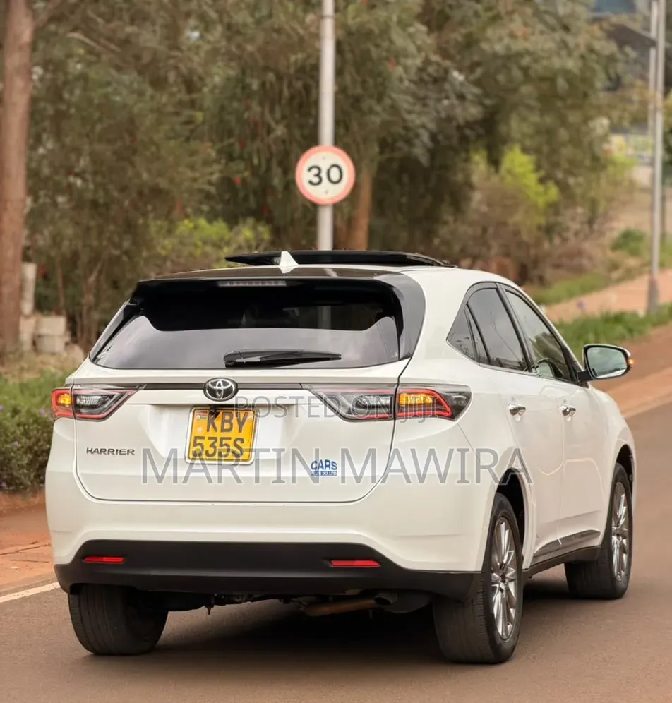 Toyota Harrier 2014 White