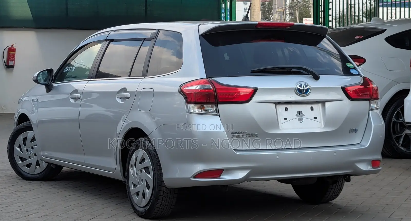 Toyota Corolla Fielder 2019 Gray