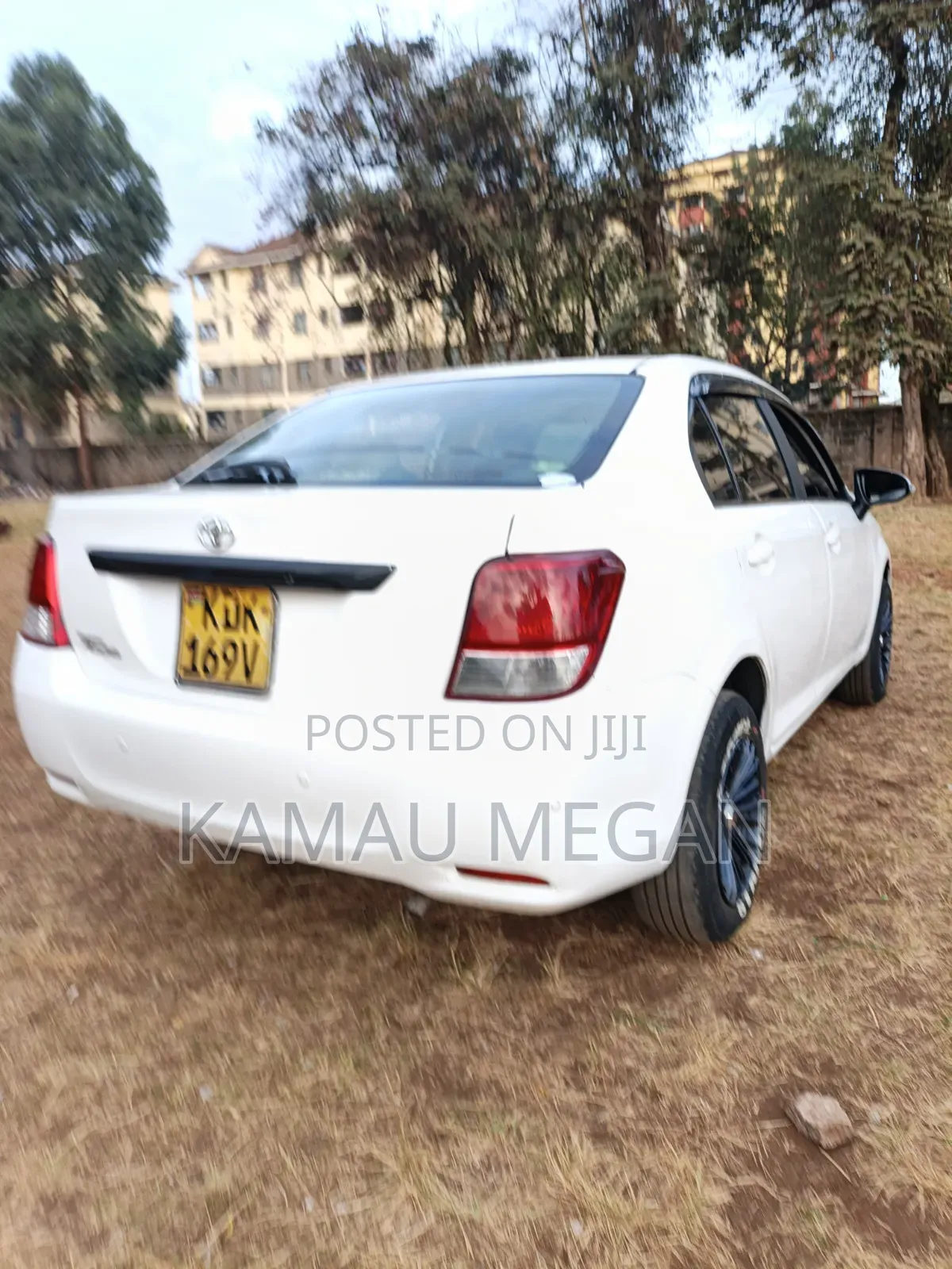 Toyota Axio 1.5 G 2WD 2015 White