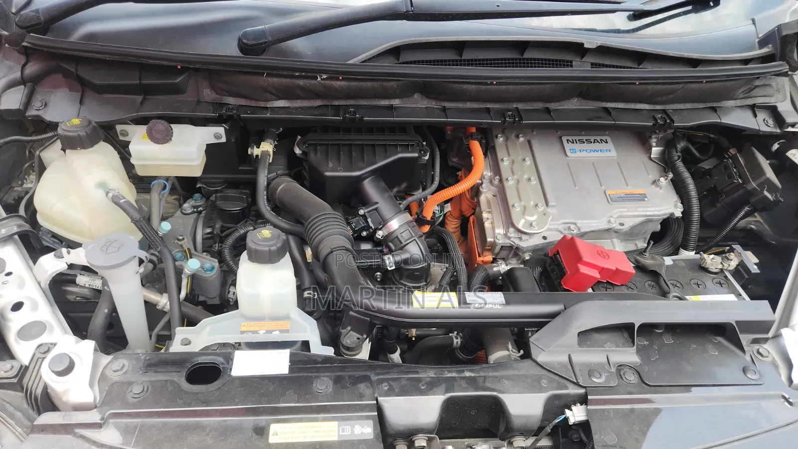 Nissan Serena 2019 Silver