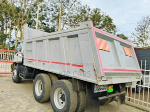 Isuzu FVZ 2010 Tipper