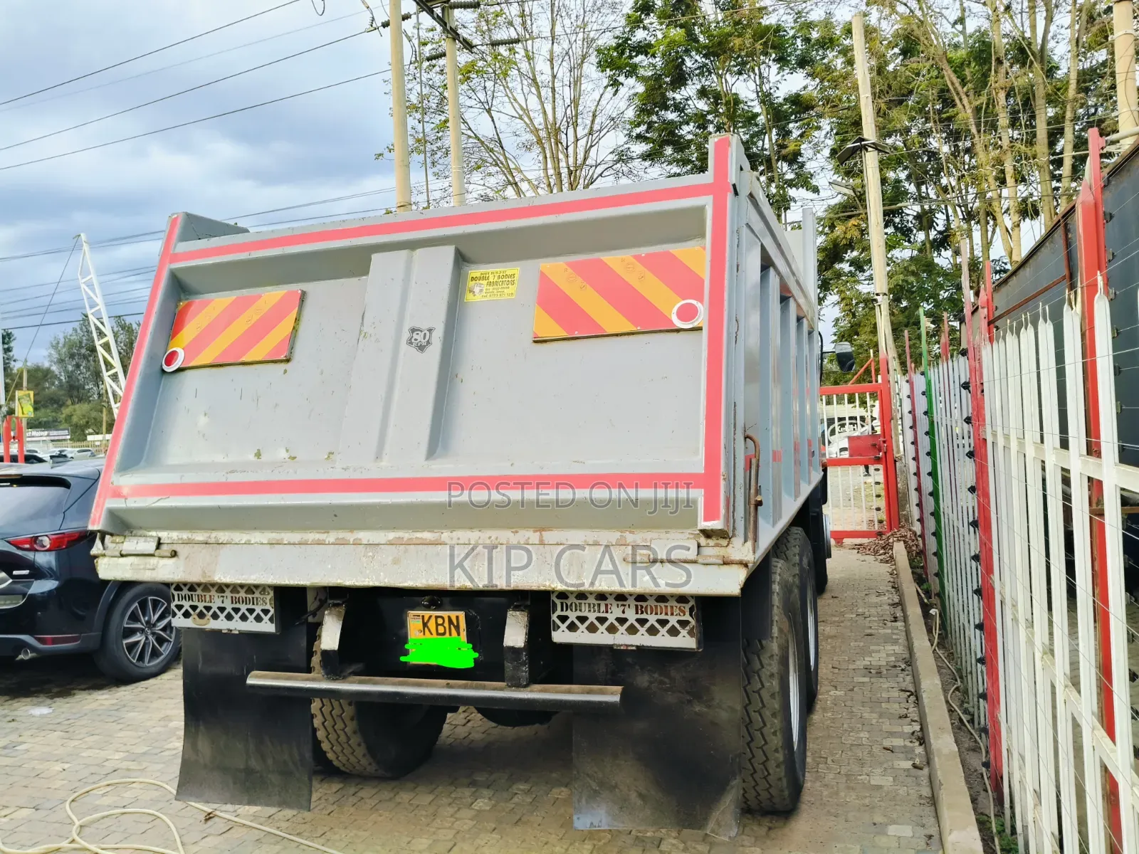 Isuzu FVZ 2010 Tipper