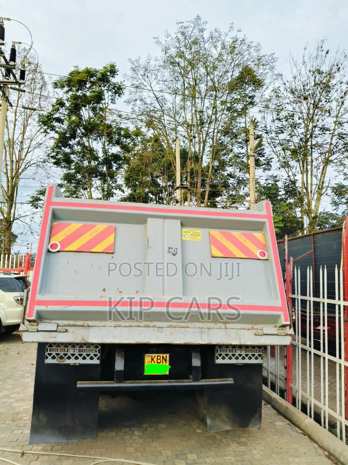 Isuzu FVZ 2010 Tipper