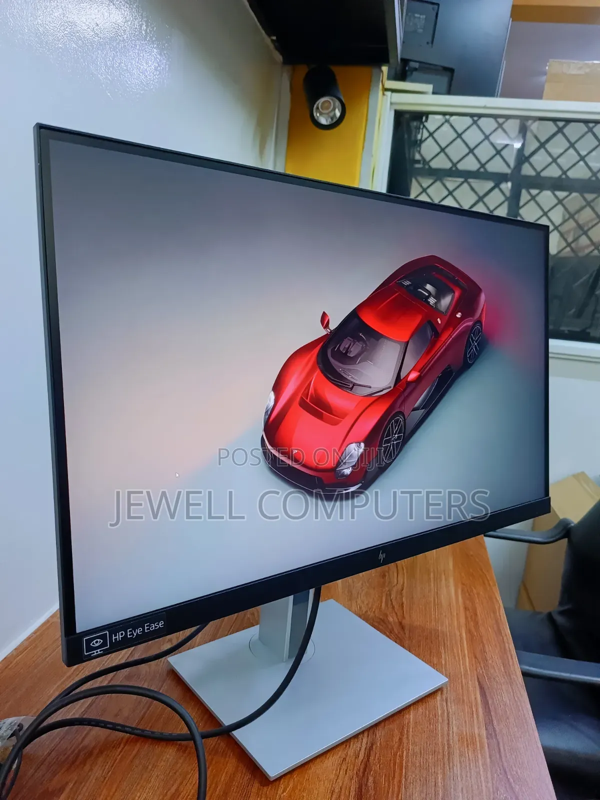 HP E27q G4 27-Inch QHD IPS Frameless Monitor - 4x USB Ports