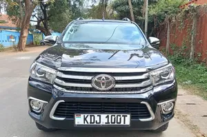 Toyota Hilux 2017 Black
