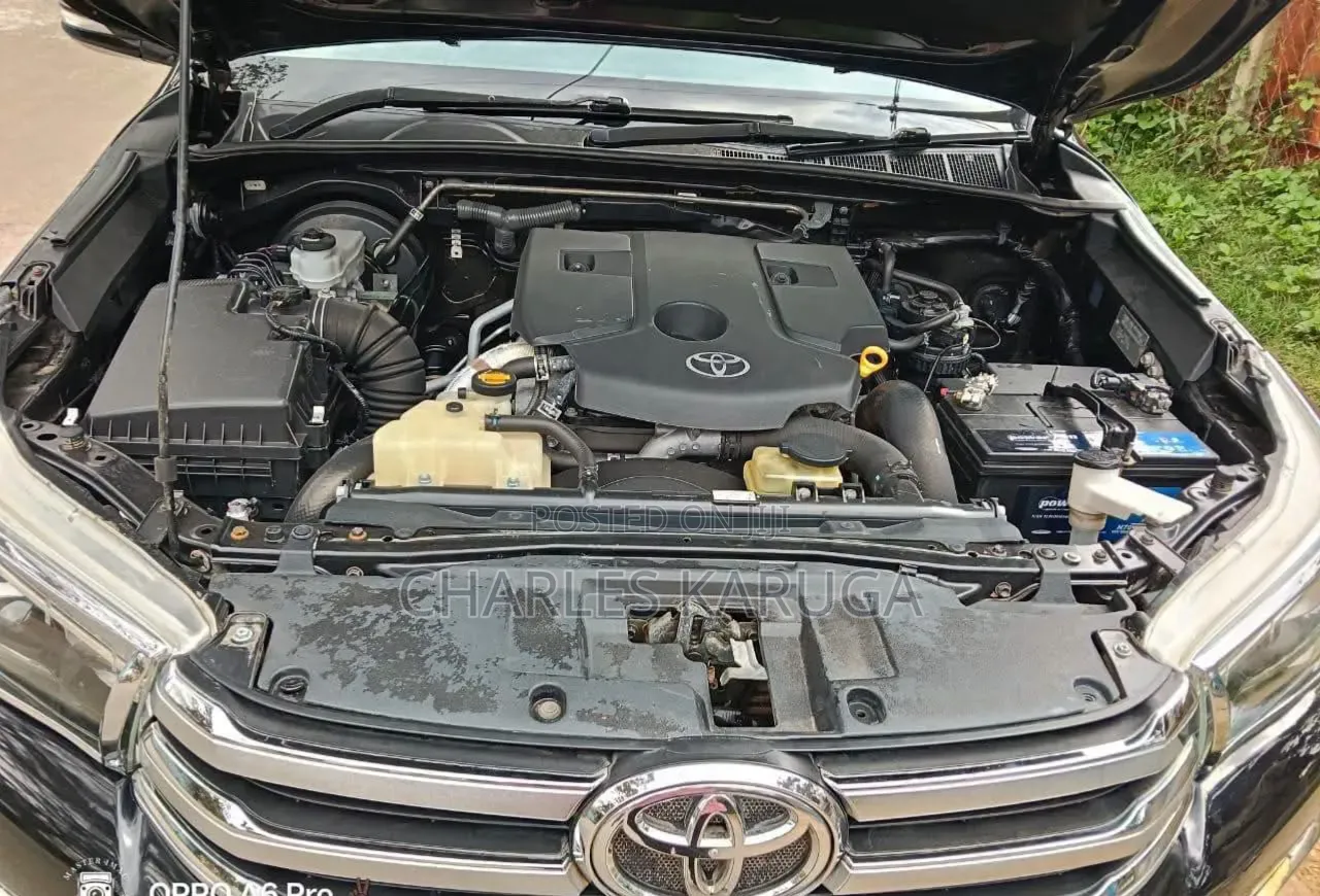 Toyota Hilux 2017 Black
