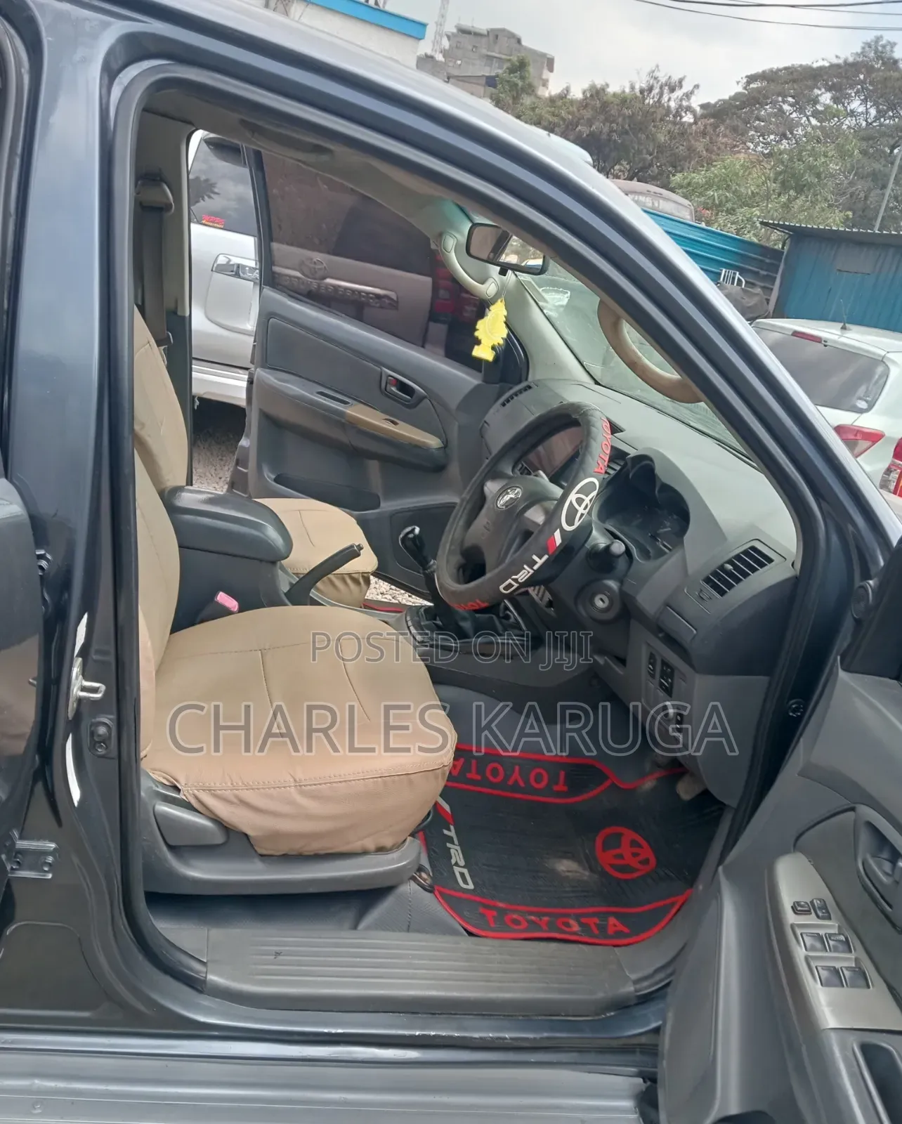 Toyota Hilux 2015 Gray