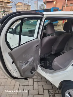 Daihatsu Mira 2016 White