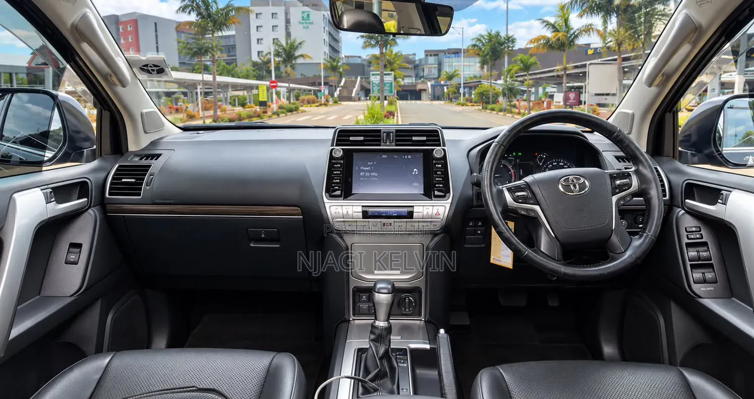 Toyota Land Cruiser Prado 2.8 2020 Black