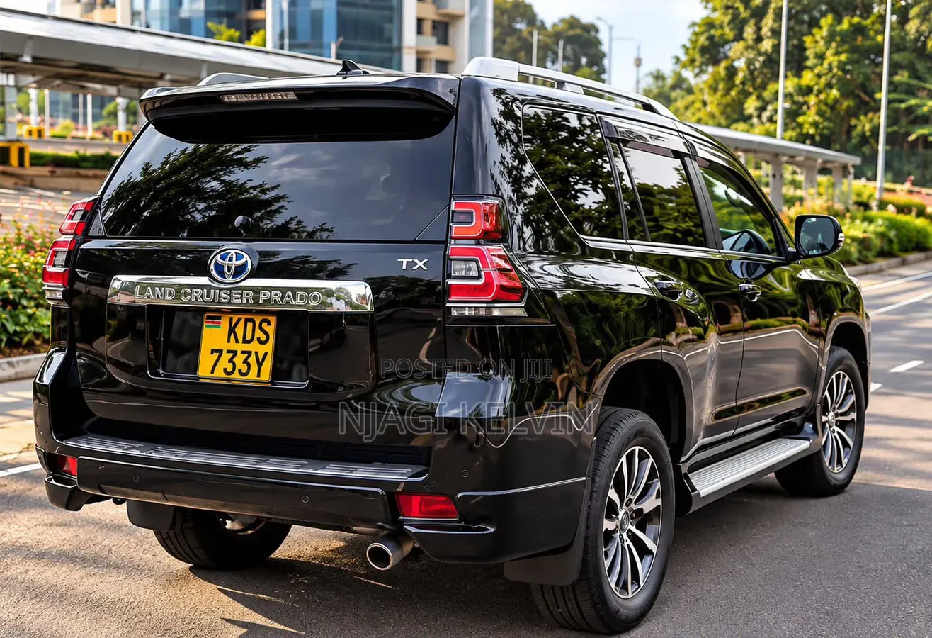 Toyota Land Cruiser Prado 2.8 2020 Black